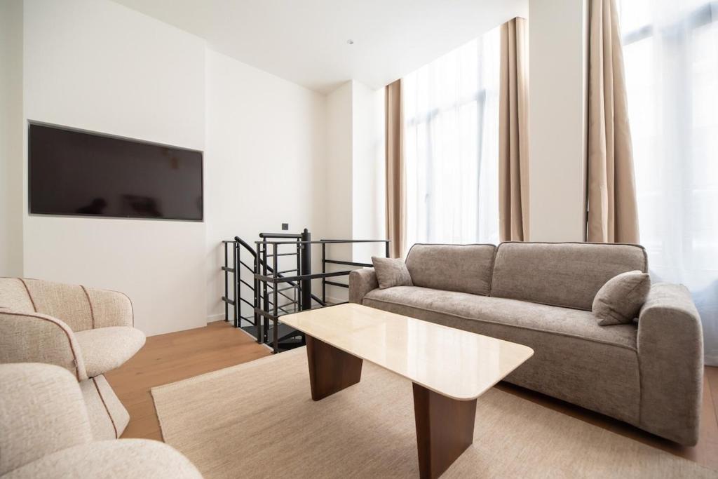 Modern Apartment in Paris with AC - 5