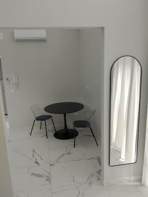 Vulcano Rooms 4 - 4