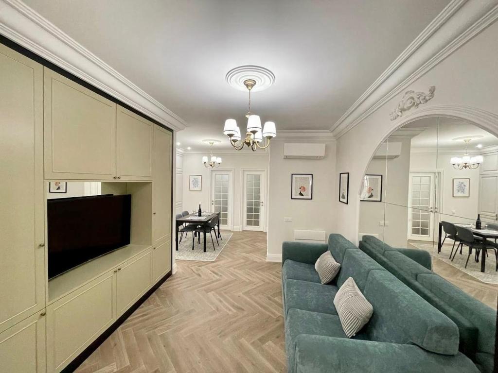 Modern 75m Suite Heart of Villefranche - 1