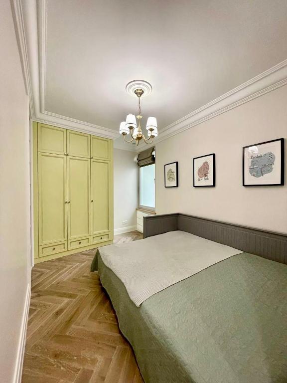 Modern 75m Suite Heart of Villefranche - 4