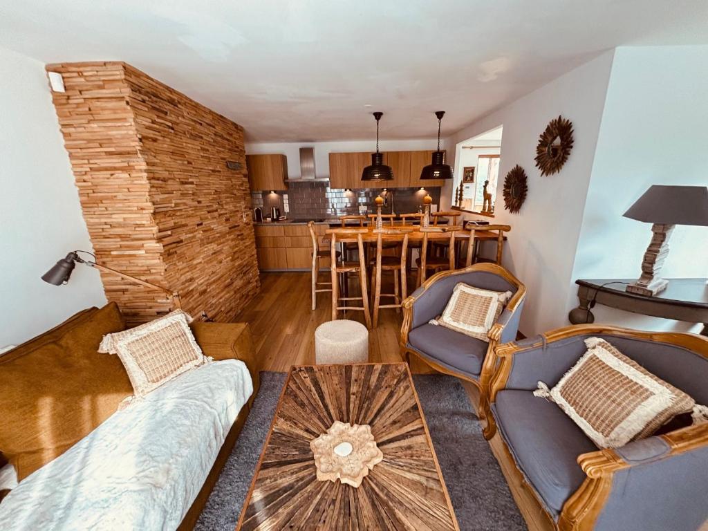 Spacious and stylish flat at the foot of the Mont-Blanc ideal for ski in ski out - 4