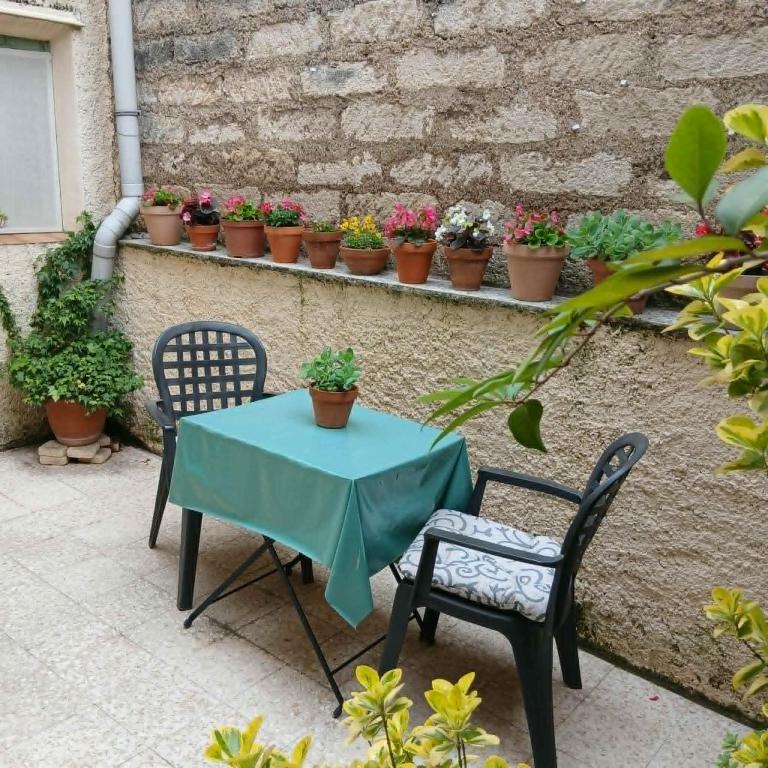 Terrasse fleurie - 2