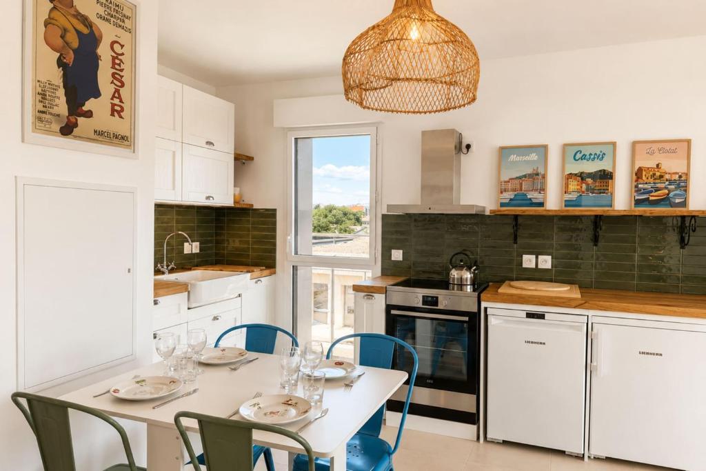 Appart standing avec terrasse et parking - Prado - 4