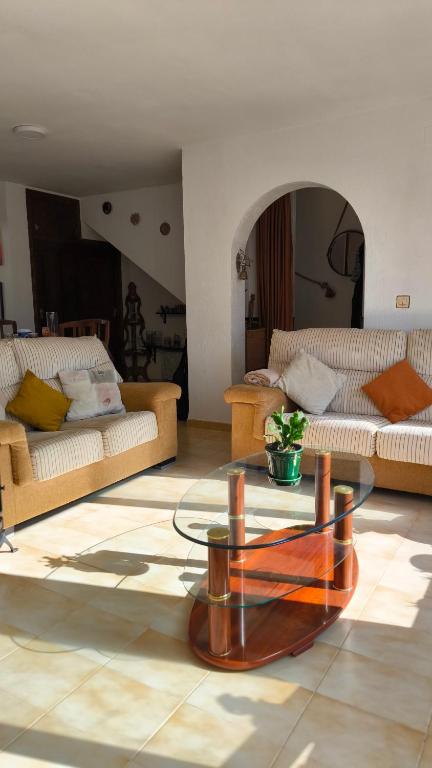 Room in a shared and peaceful home - 5