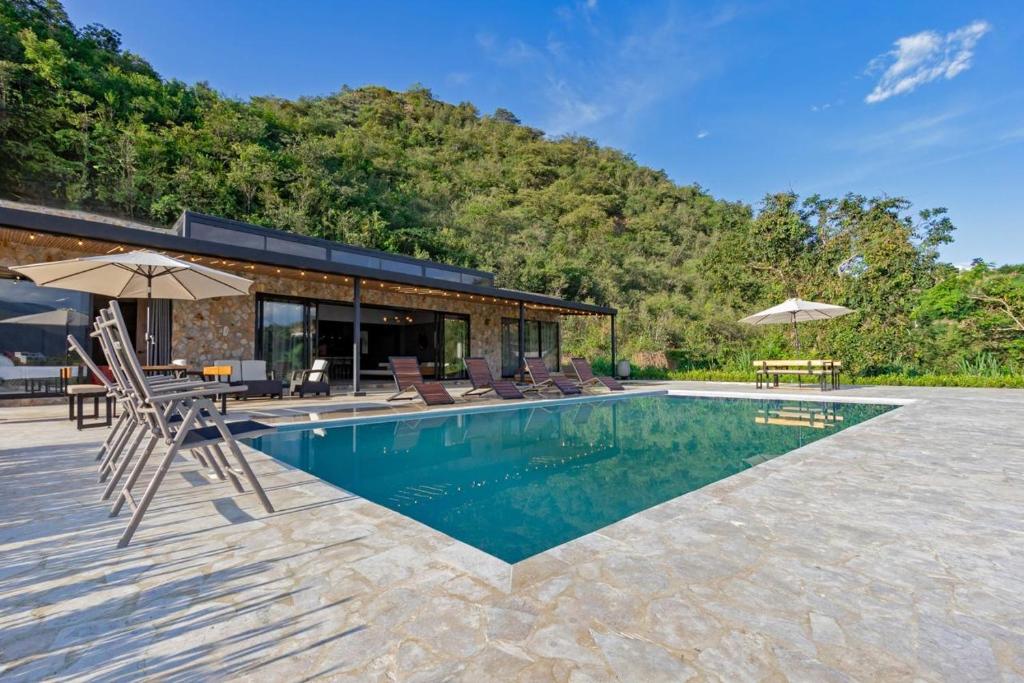 Casa Verona, rural charm among green mountains - 1