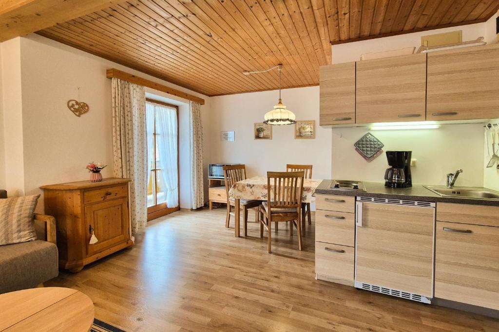 Haus Sonnenschein Ferienwohnung Hochkalter - 4
