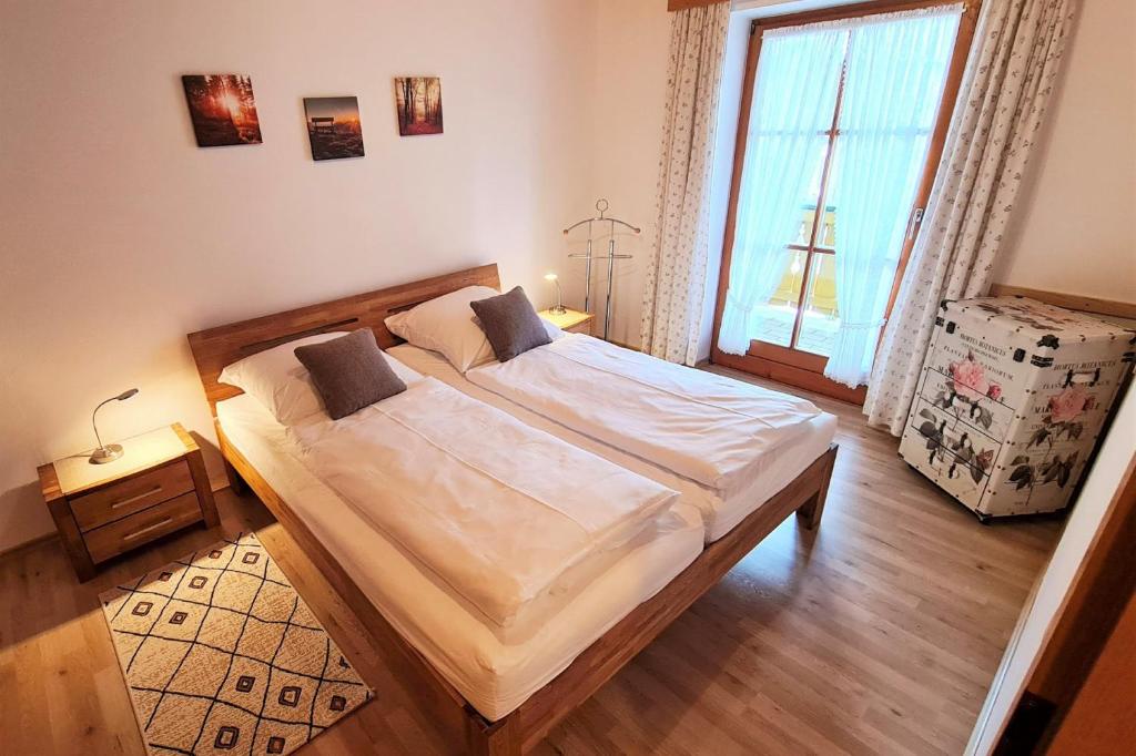 Haus Sonnenschein Ferienwohnung Hochkalter - 5