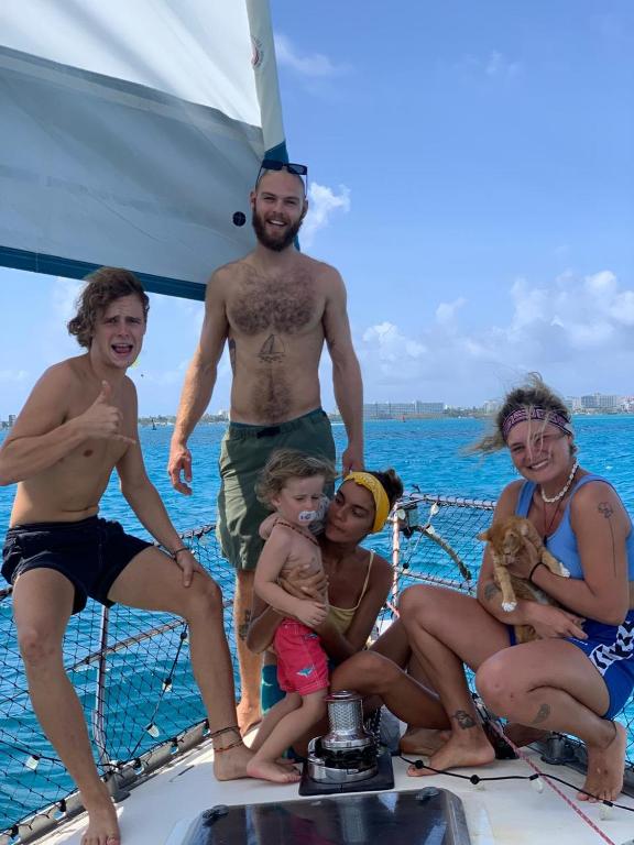 Exclusive Sailboat Stay in San Andrés - 2
