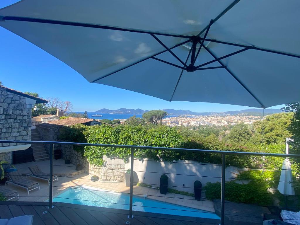 Villa Galateias, un coin de Paradis, superbe vue avec piscine privée - 5