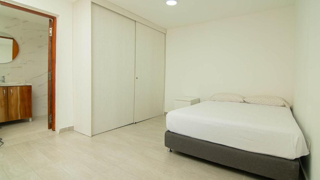 Spacious 3BR Home In Castillo Grande By Huespedia - 5