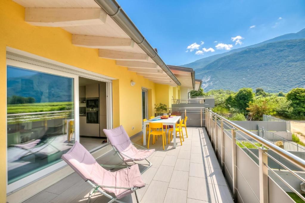 Mirabelle - Apartment with Terrace & Views - Happy Rentals - 1