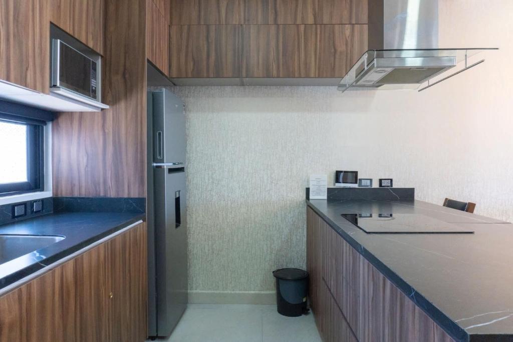 Luxury apartment with pool, spectacular views - 2