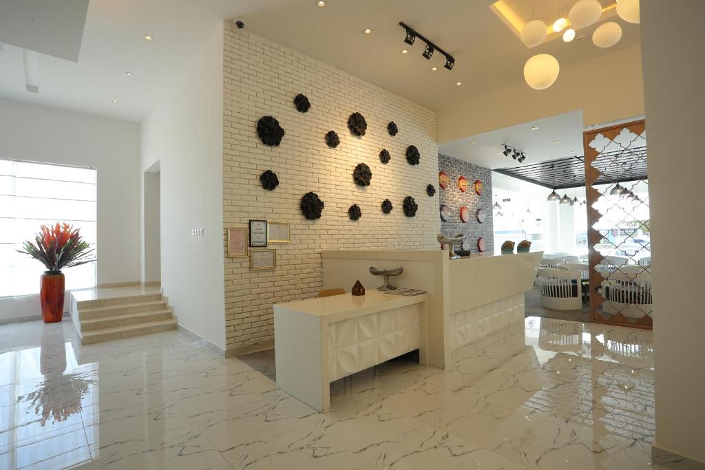 Lobby, Zaki Hotel Apartment in Sur