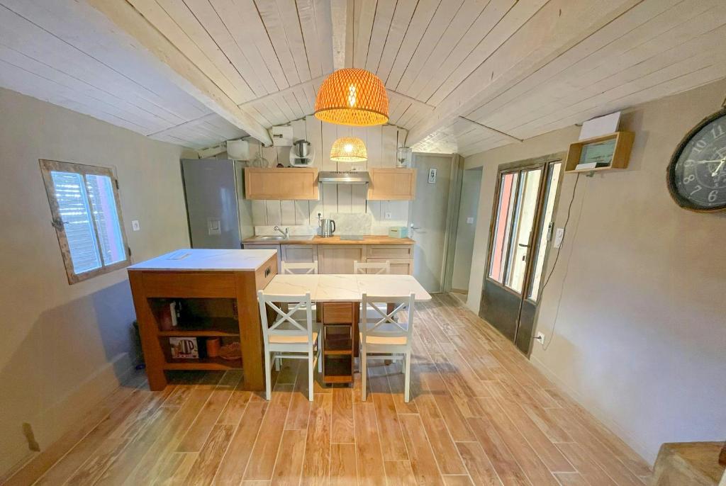 Renovated Cabin Near Argens River - 3