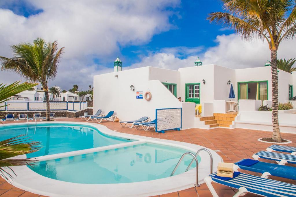 Apartamentos Sal y Mar - 3