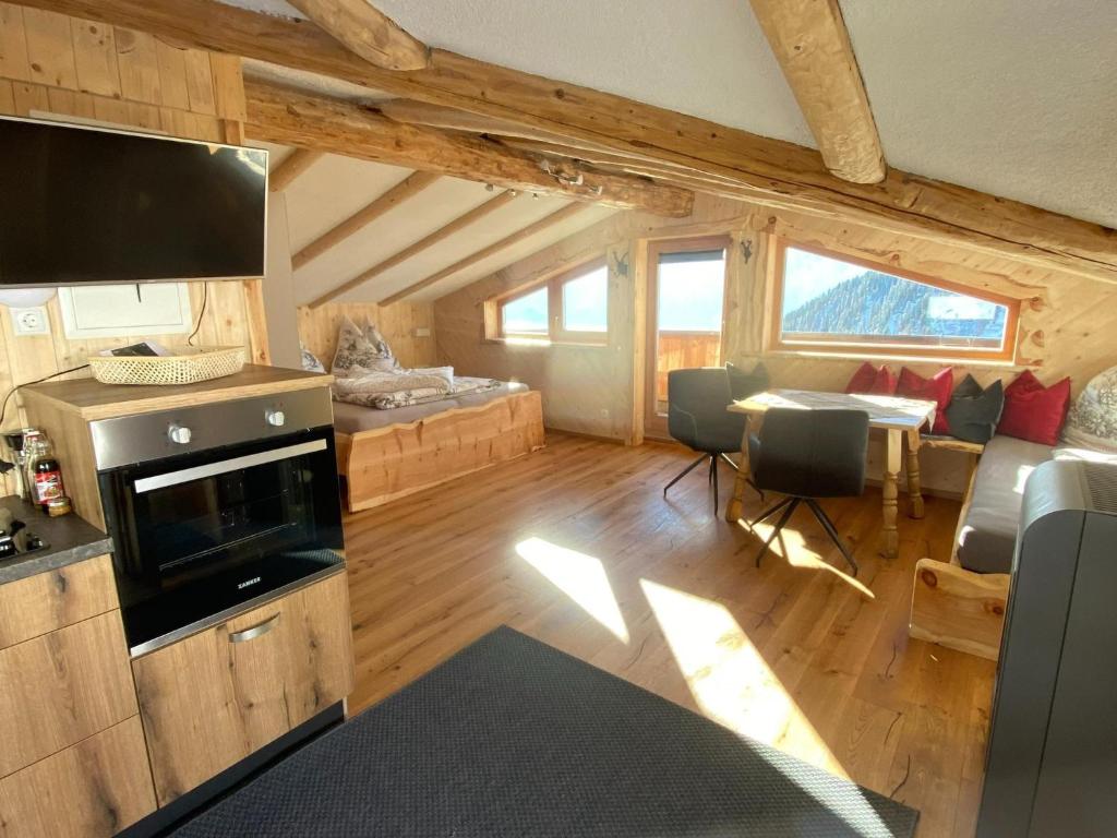 Chalet in Zillertal near Hochzillertal Ski Area - 5