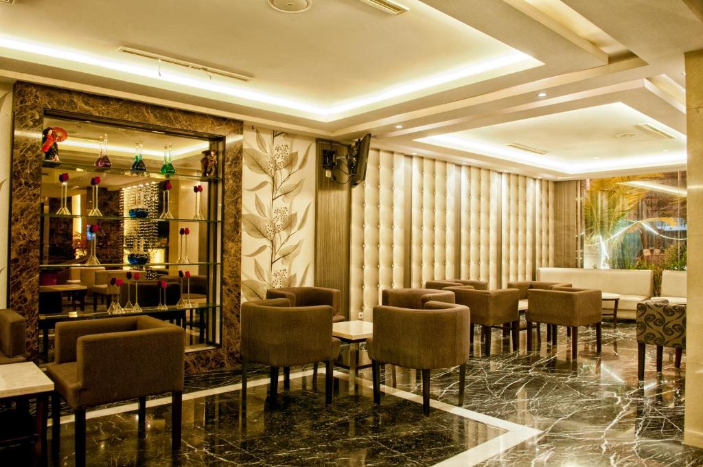Grand Sakura Hotel