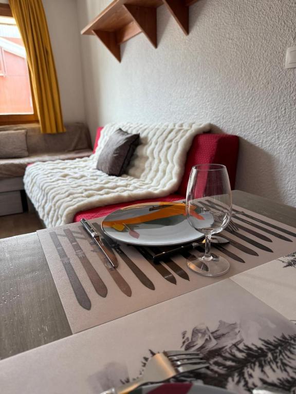 Studio Val Claret - Ski aux pieds - Parking inclus - 3