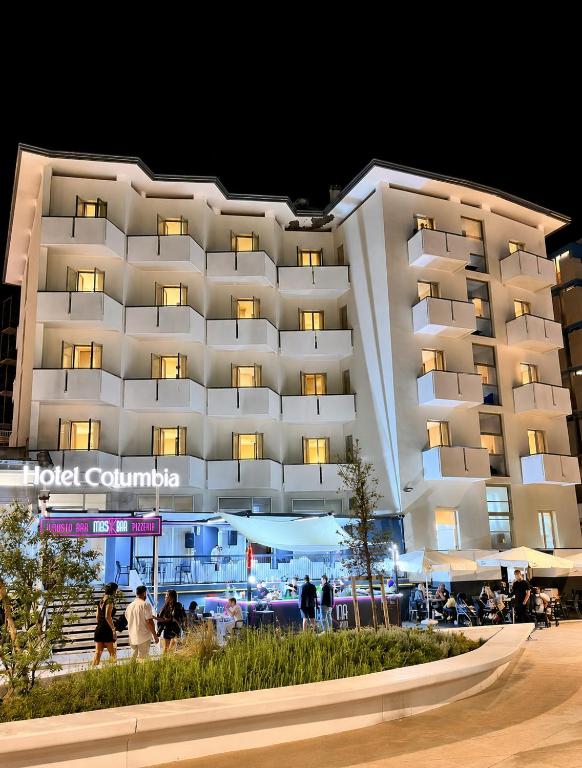 Hotel Columbia Frontemare - 2