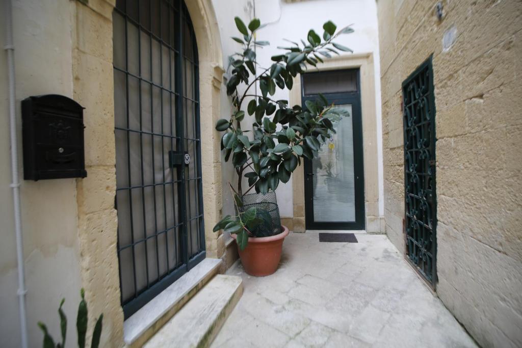 Entrance, Tito Schipa B&B in Lecce
