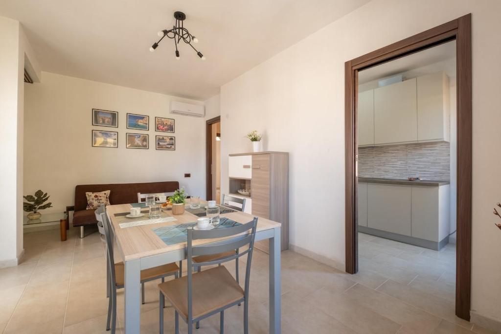 Sunset Lounge Stay - Spiaggia del Poetto 5min & Terrazza - 2