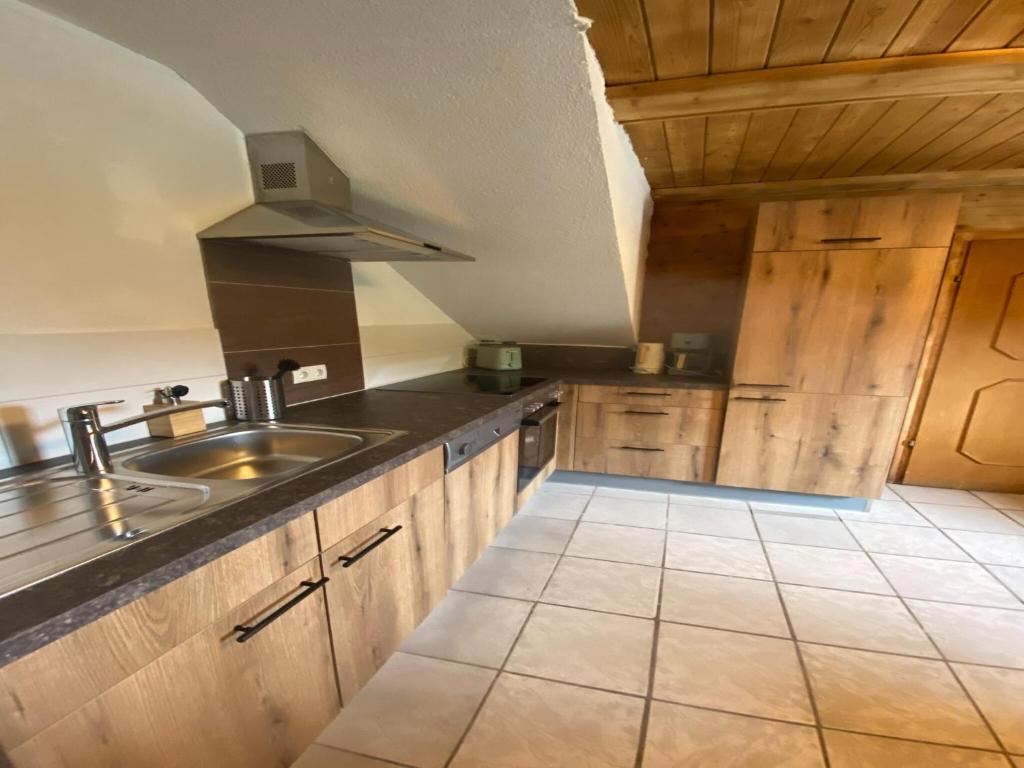 Chalet in Zillertal near Hochzillertal Ski Area - 2