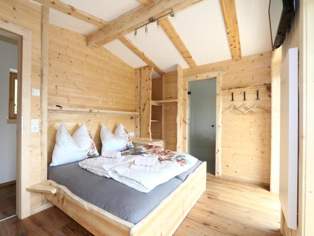 Chalet in Zillertal near Hochzillertal Ski Area - 3