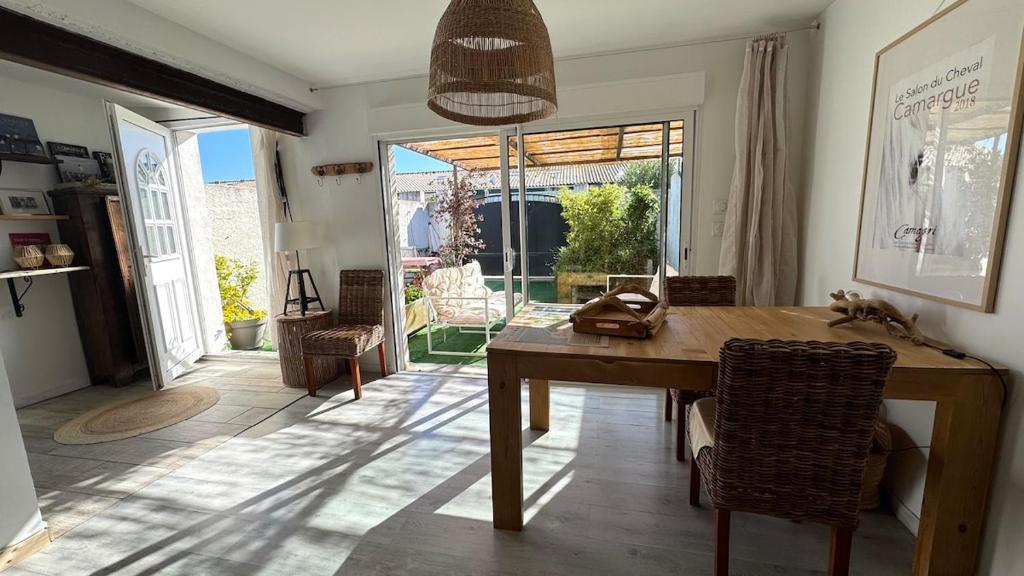 Maison avec terrasse proche piste cyclable et remparts - 5