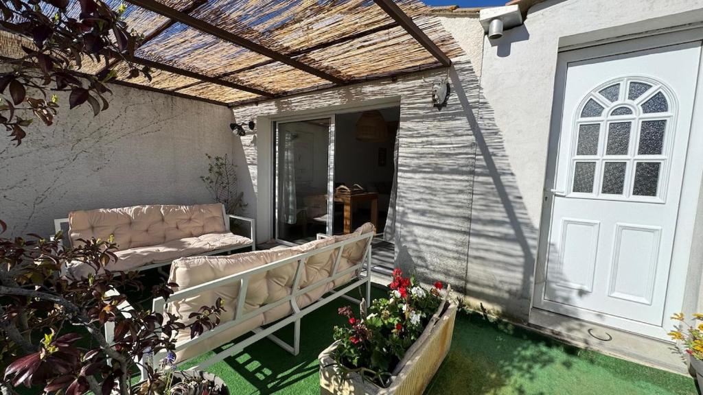 Maison avec terrasse proche piste cyclable et remparts - 2