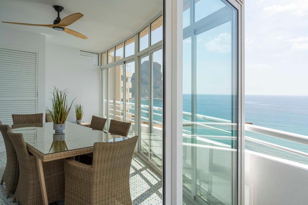 NEW SEAVIEW & SKY APARTMENT Playa De Oro 13rd floor con Parking - 2