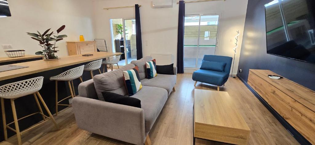 TheSecret 8 couchages, Sanctuaires et gare 5mn Climatisé , salle de sport terasse - 1