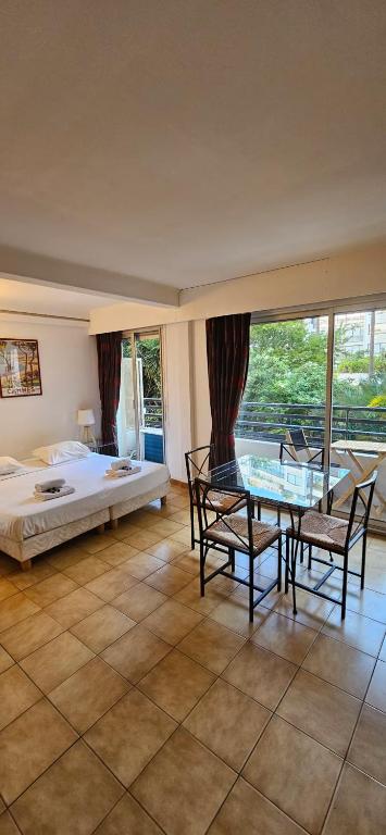 Studio Rouaze, Comfortable Cannes studio - 2