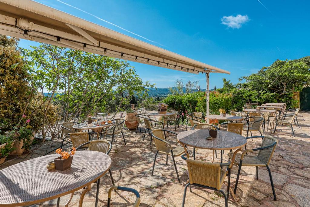 Hôtel Paradis - 5