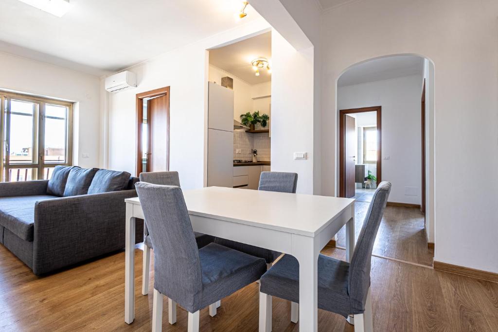Numidio Quadrato Suite Apartment Rome Metro A - 1