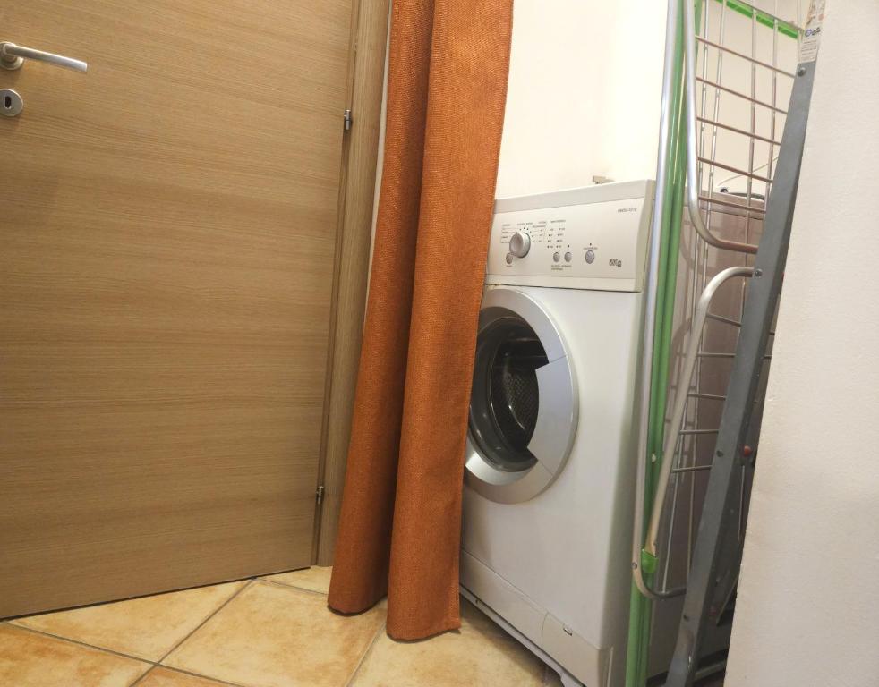Vicolo Guest House - 4