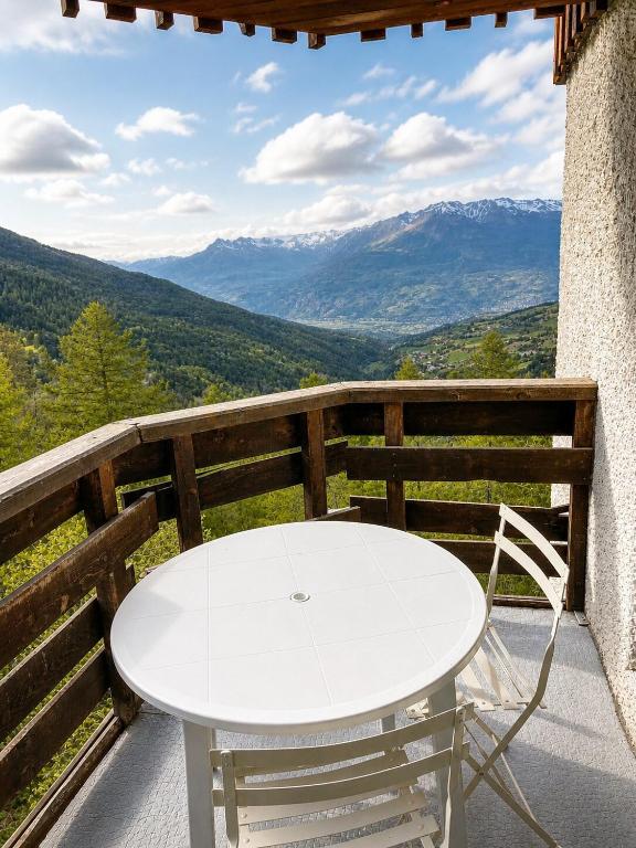 Studio Les Orres 1650 - 4 pers, près des pistes et du centre - Balcon avec vue - 2