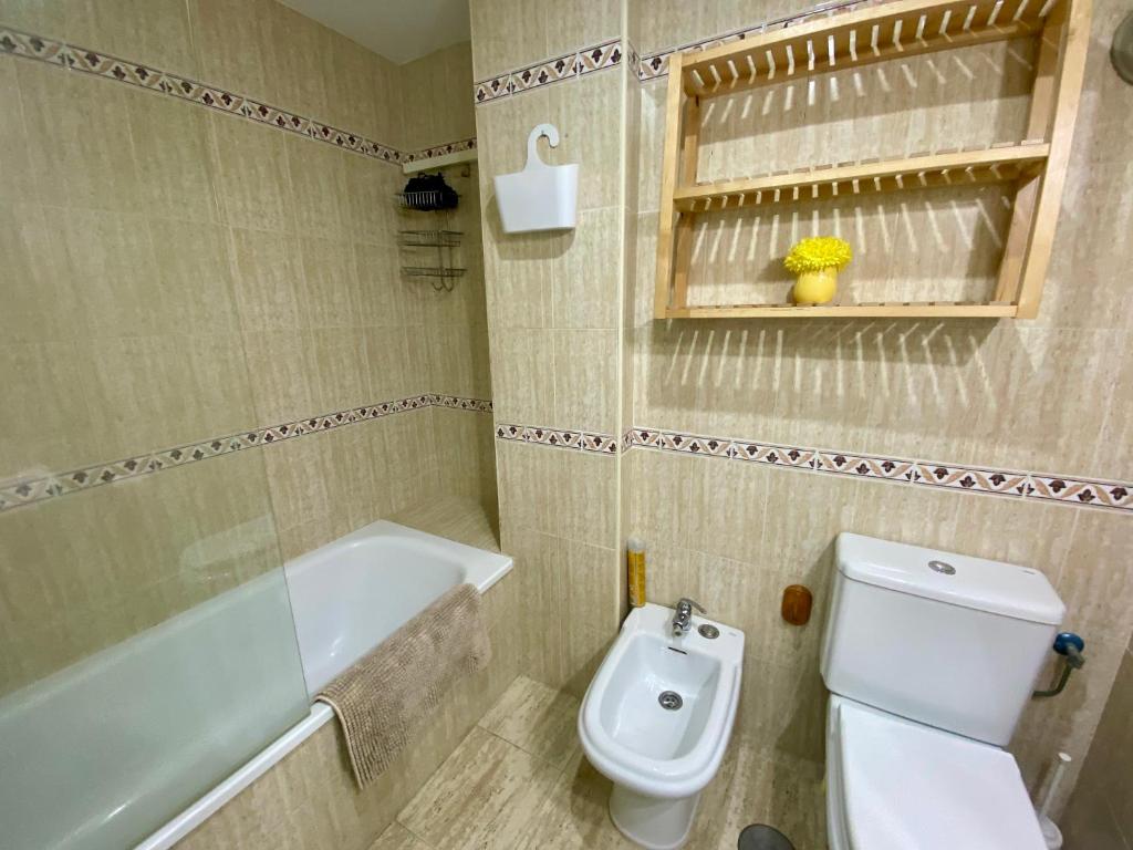 Apartamento céntrico junto al mar con parking - 3