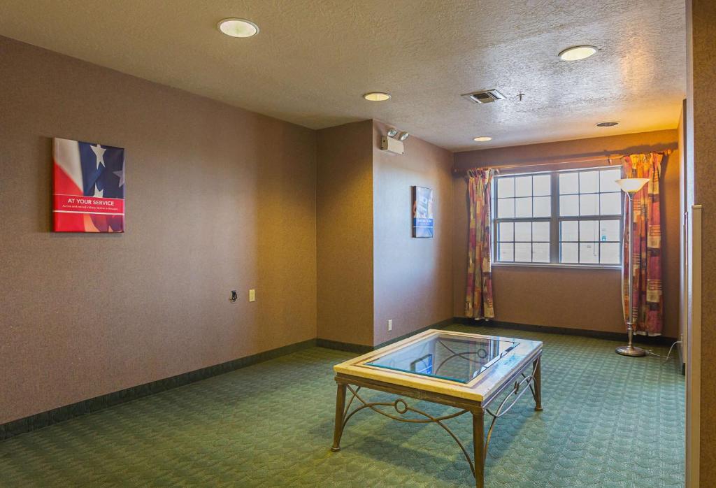 Motel 6-Bernalillo, NM photo