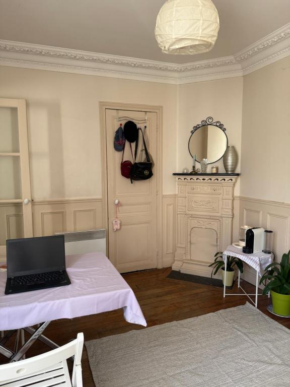 Live like a local ! Cosy and calm 35sqm parisian style - 2
