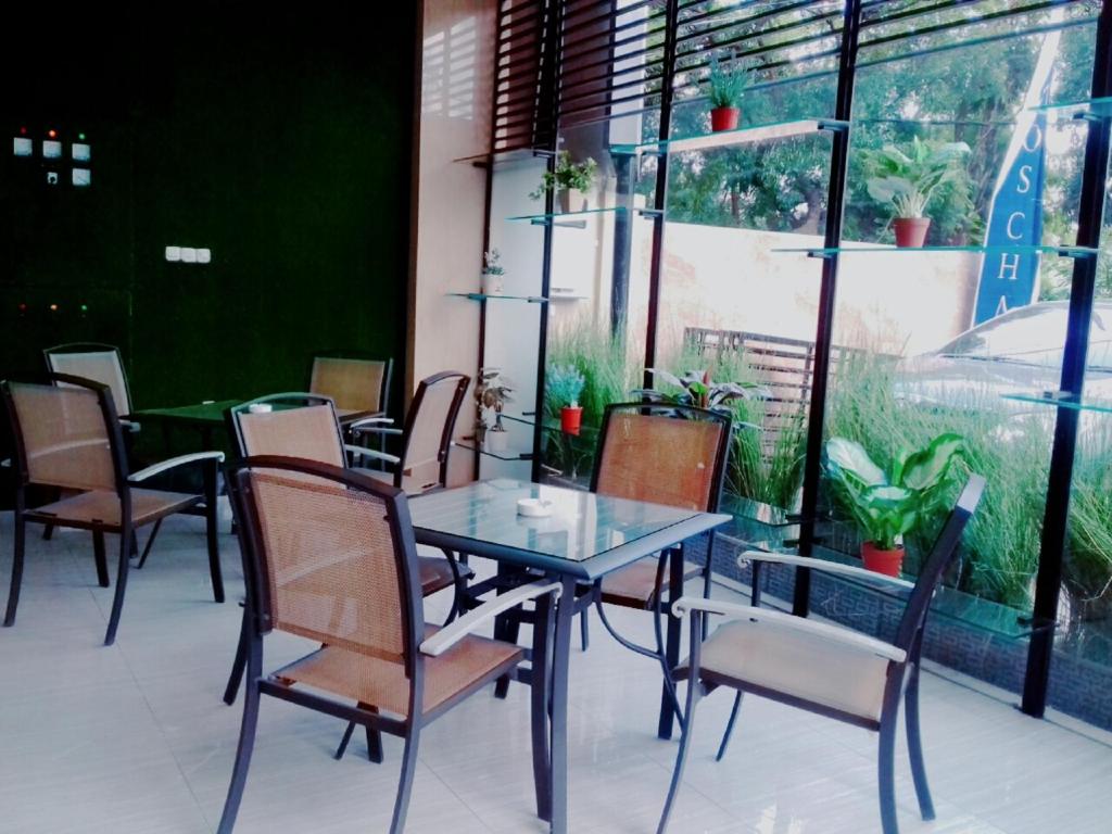 Facilities, MOSCHA Hotel Surabaya in Surabaya