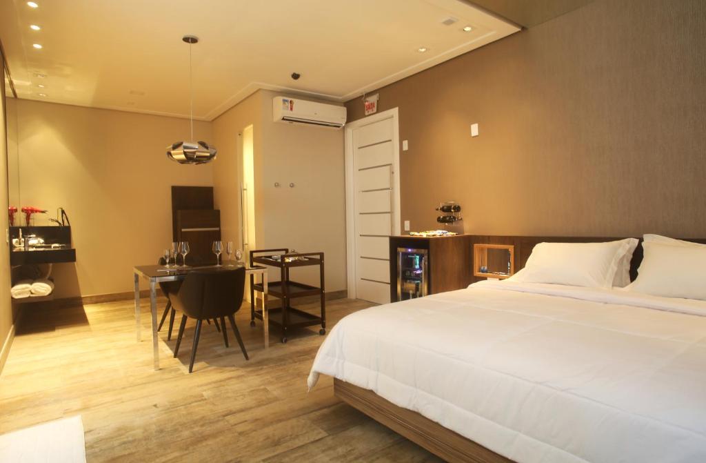 King Suite with SPA Bath