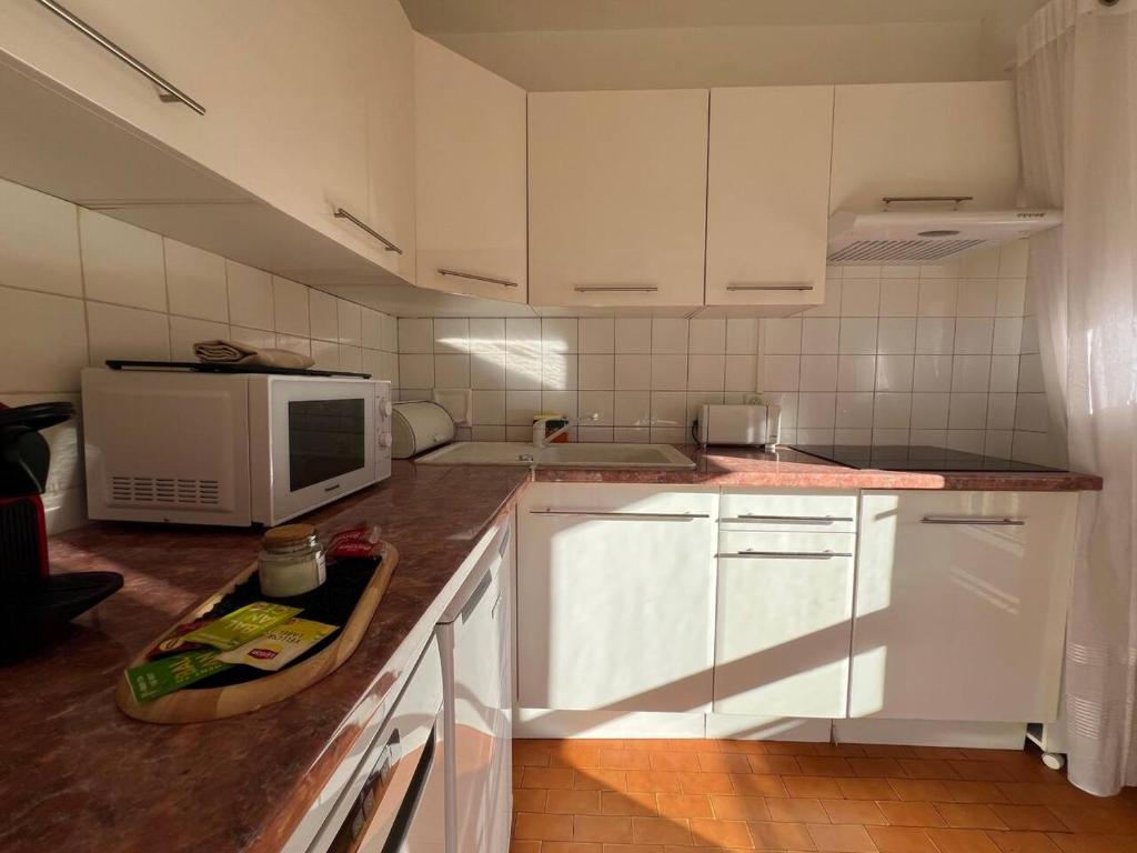 ⭐️ Studio lumineux + balcon ⭐️ 5 min bd Carnot - 5