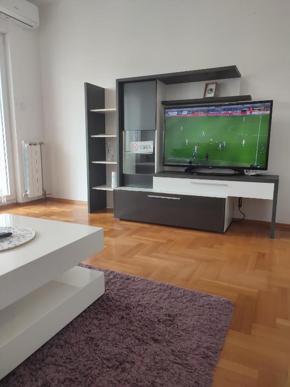Apartman 501 - 2