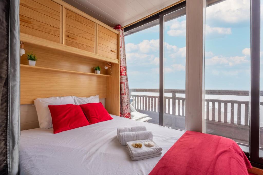 Balcony Ski-In Ski-Out with View apartments in centre of Val Thorens - 1