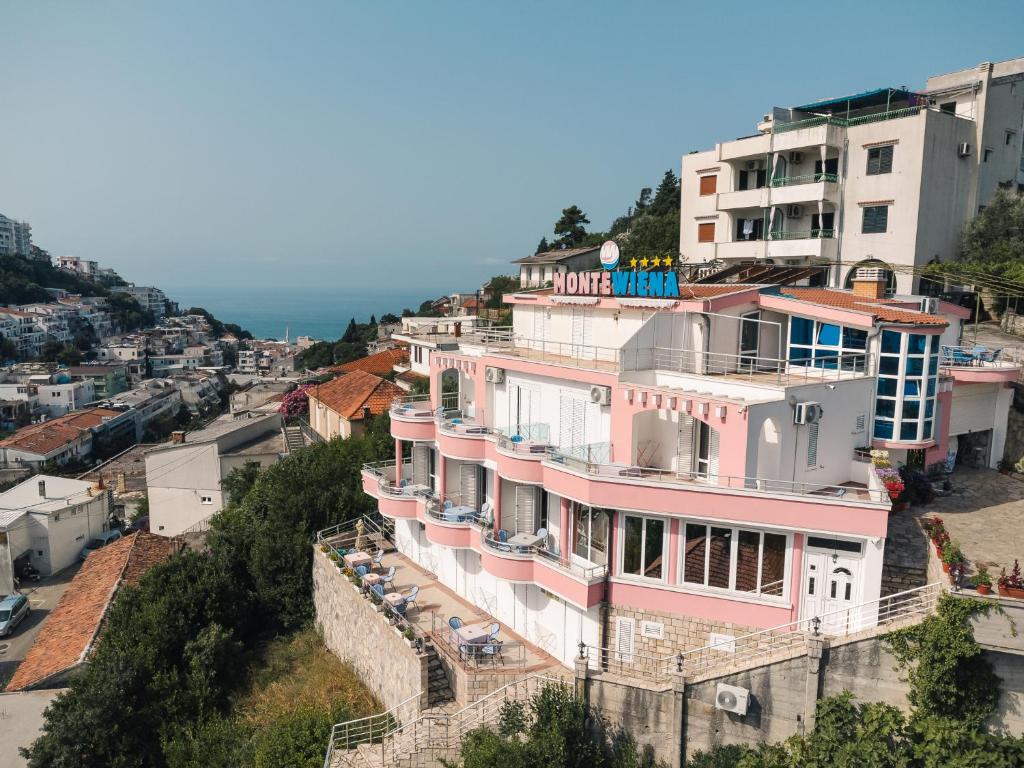Wiena Apartments - 1