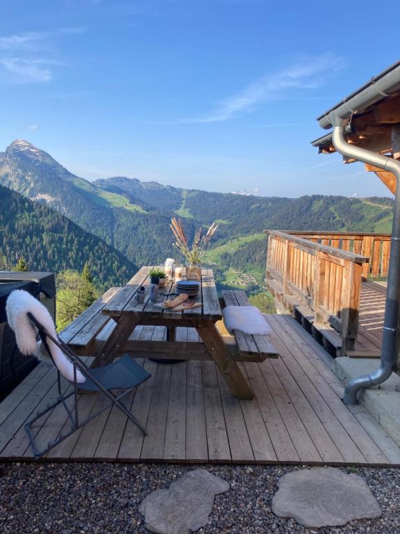 Chalet avec jacuzzi - 150 m des remontées - 2