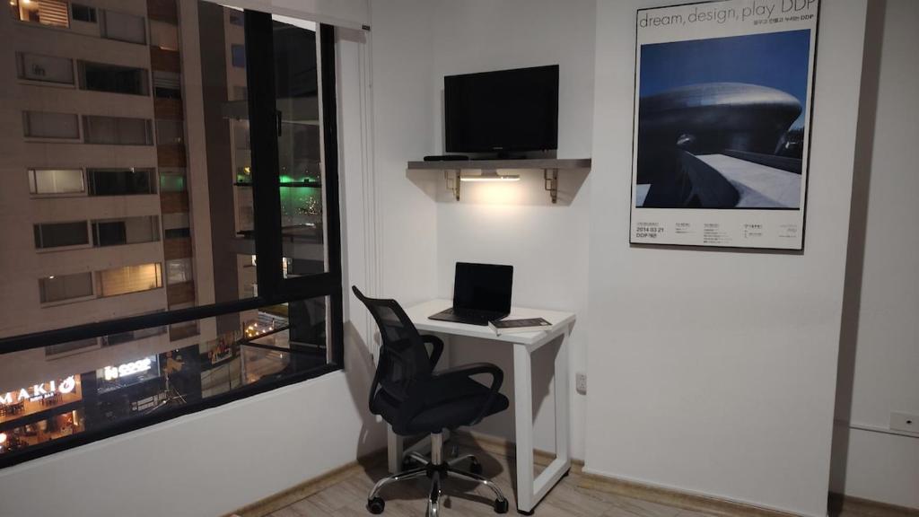 Cozy Premium Apartment in a Strategic Area - 3