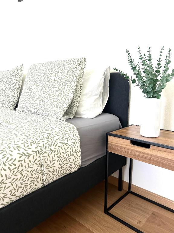 Chic Apartment - Close to Station & City Center! - 4