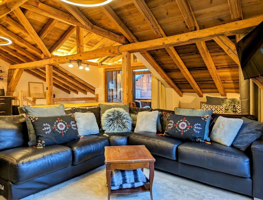 Super spacious, Beautiful apartment Great hikes - 5