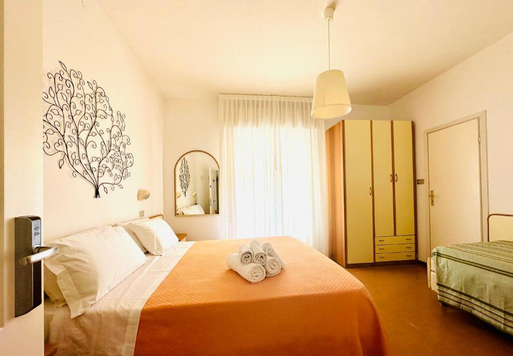Hotel Solitude - 5